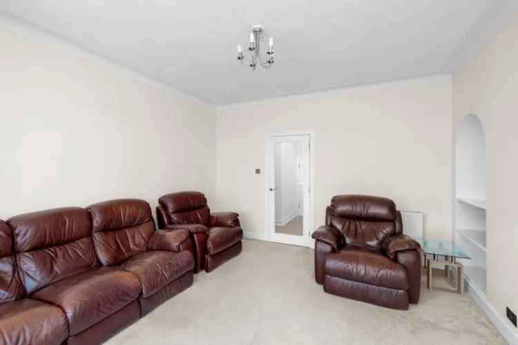 Dundee West End 4-Bedroom Detached Villa with Tay Views