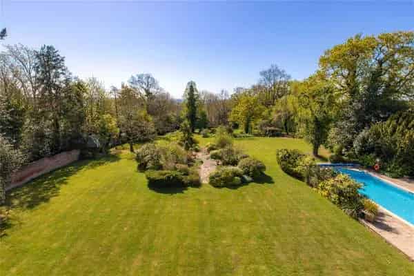 Abbots Mead Elstree 7700 sq ft Family Home with Pool and Lodge