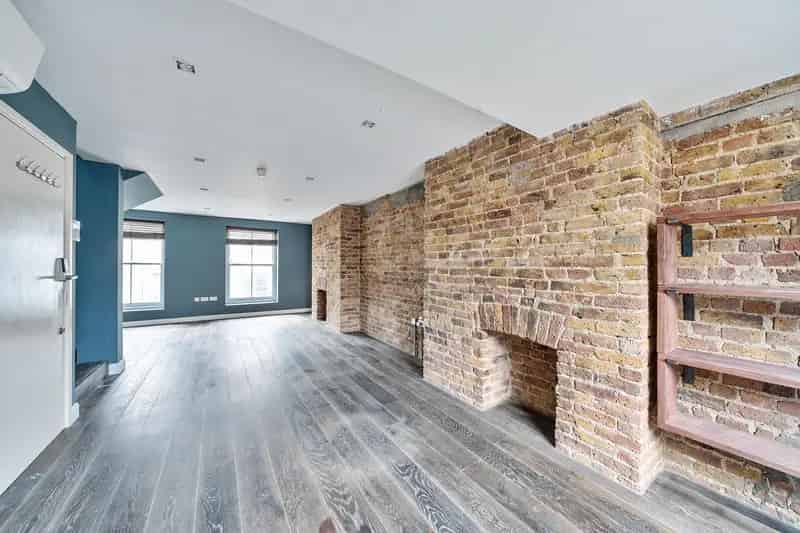 Top Floor Office with Private Terrace in Hackney
