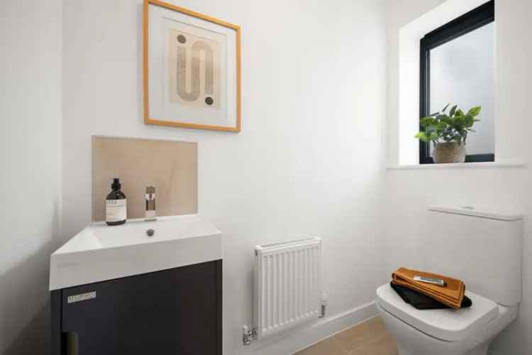 Pelham Waterside New Homes - Modern Living Meets Tranquility