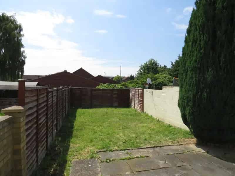 House For Rent , Castlemaine Avenue, Gillingham, England