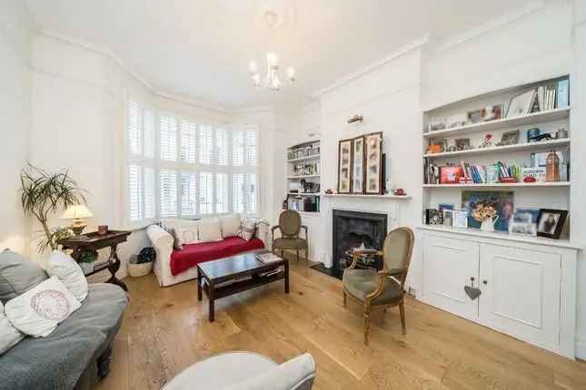 Four Double Bedroom Freehold Home Sugden Road SW11