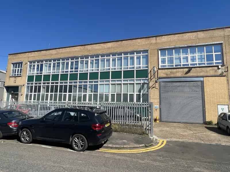 Ground Floor Warehouse with Mezzanine and Loading Bays