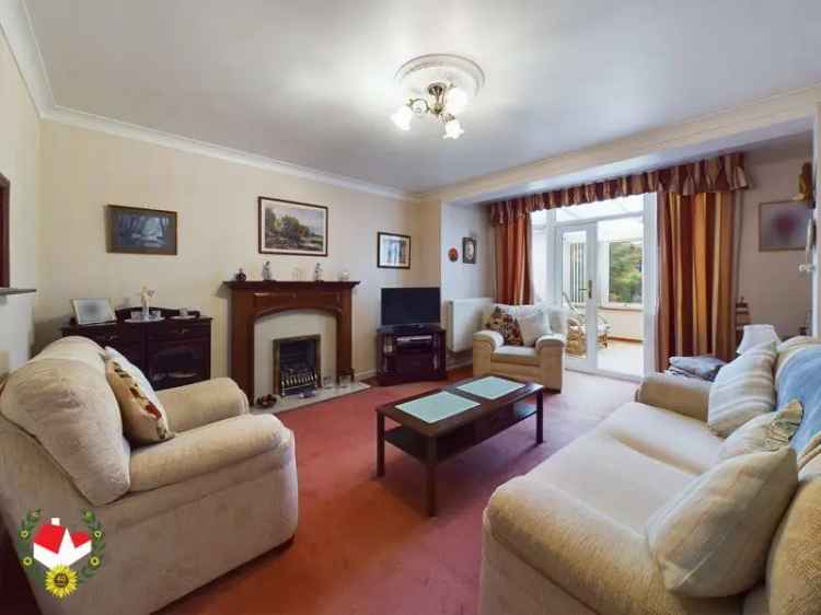 4 Bedroom Detached House for Sale Abbeymead