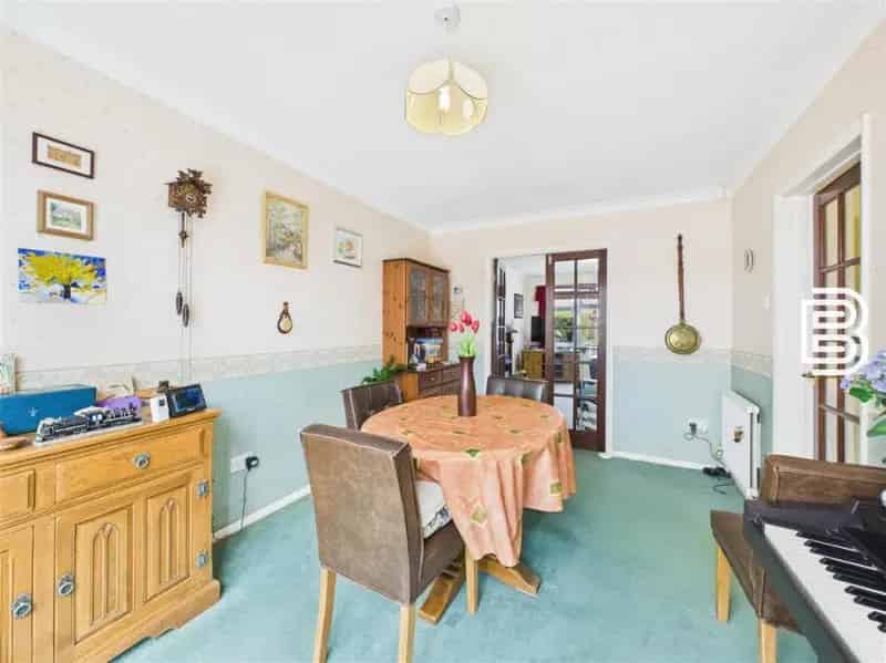 4 Bed Detached House For Sale Modernisation Required