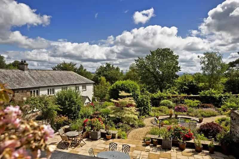 11 Bedroom Detached House for Sale in Cornwall