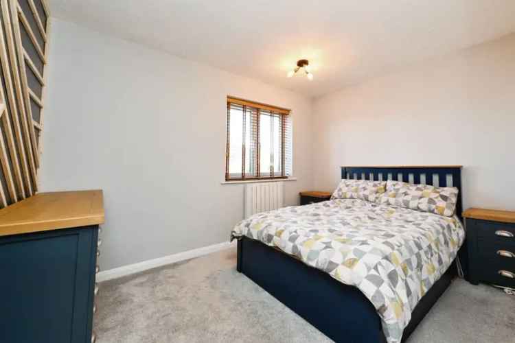 2 Bed Semi Detached House North Wootton