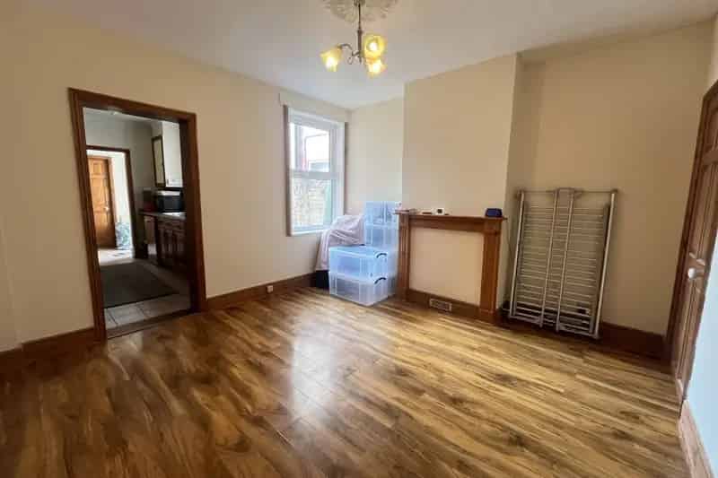 Three Bedroom Terrace House Near Amenities Zero Deposit Guarantee Available