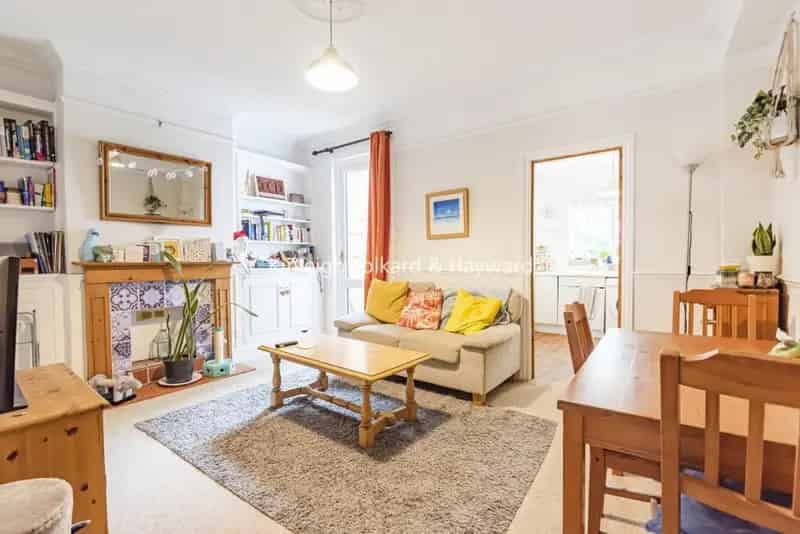 Three Double Bedroom Period House Near Tooting Broadway