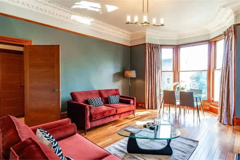 5 Bed Flat Trinity Edinburgh Private Driveway Family Home