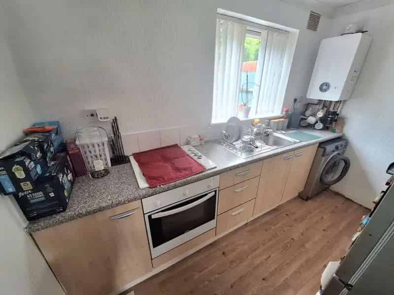 2 Bedroom Maisonette for Sale
