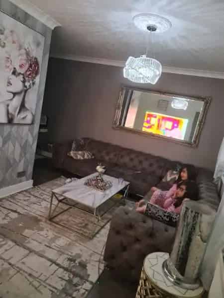 3 Bedroom House Newly Decorated