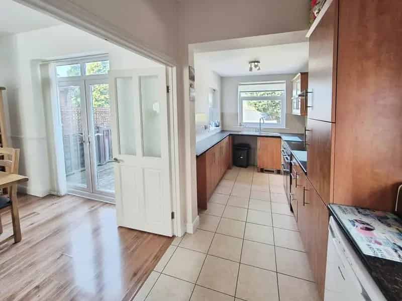 3 Bedroom Semi Detached House for Sale South Reddish SK5