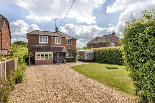 Family Home near Benenden with Open Plan Living and Garden