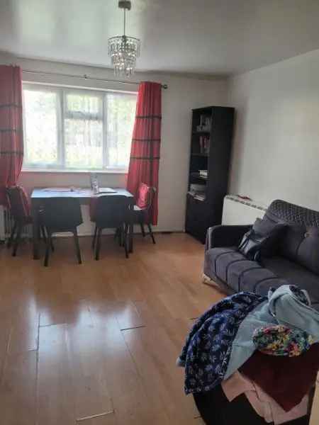 Flat For Rent in London, England