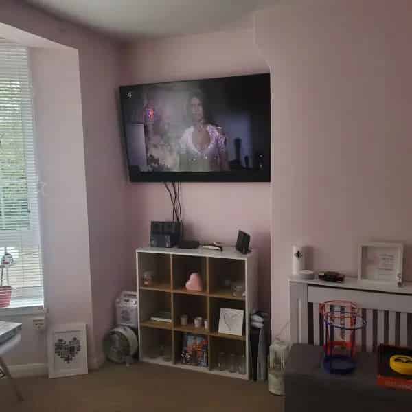Large Decorated Apartment with Lift