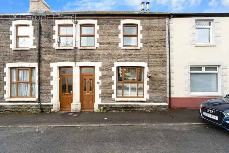2 Bedroom Terraced House for Sale in Tongwynlais
