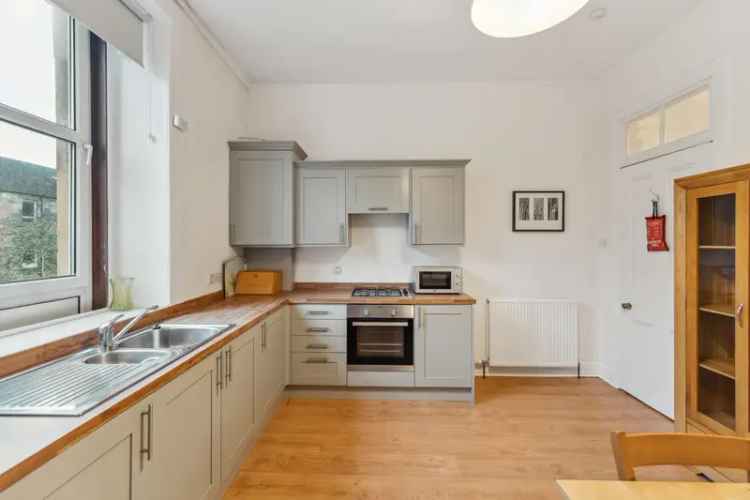 Bright 1-Bed Flat Near Glasgow University  - Ideal for Students and Professionals