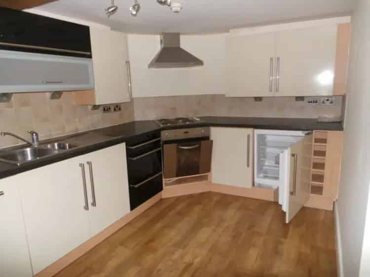 2 Bedroom Flat For Sale Furleys Wharf