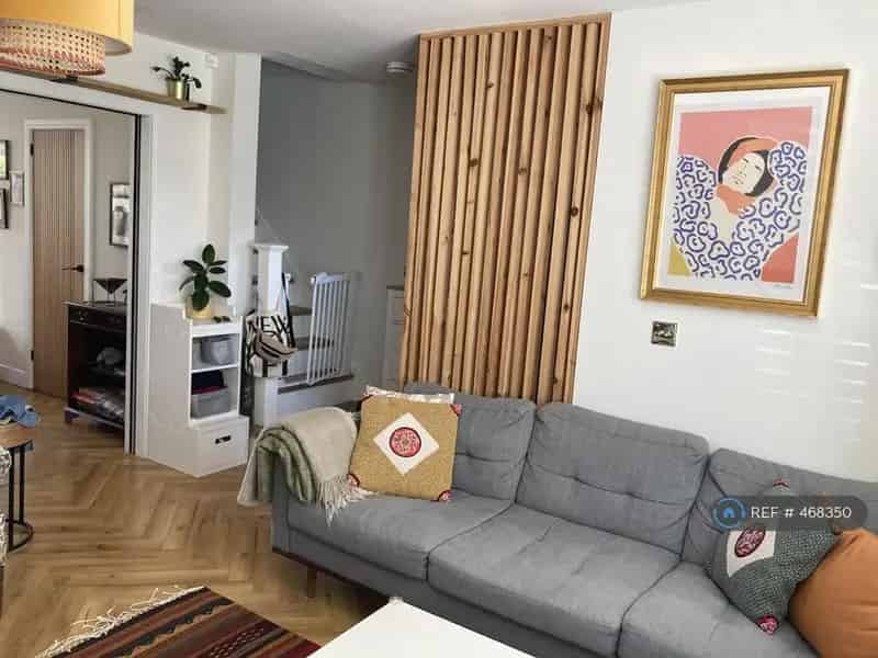 3 Bedroom Terraced House All Bills Included