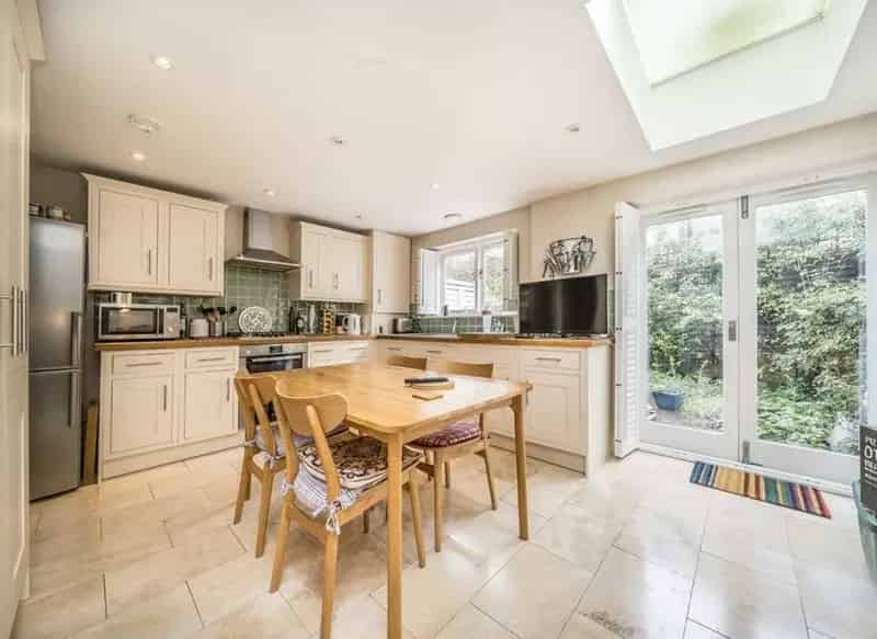 Beautiful Victorian House Islington Two Double Bedrooms