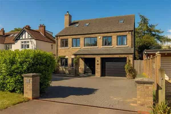 Exceptional Family Home in Great Shelford