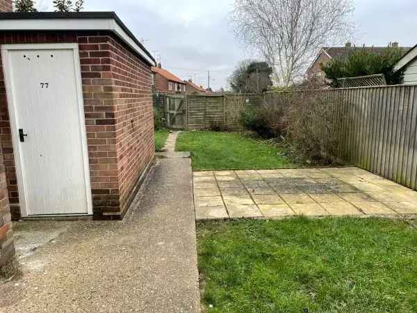 Flat For Rent in East Suffolk, England