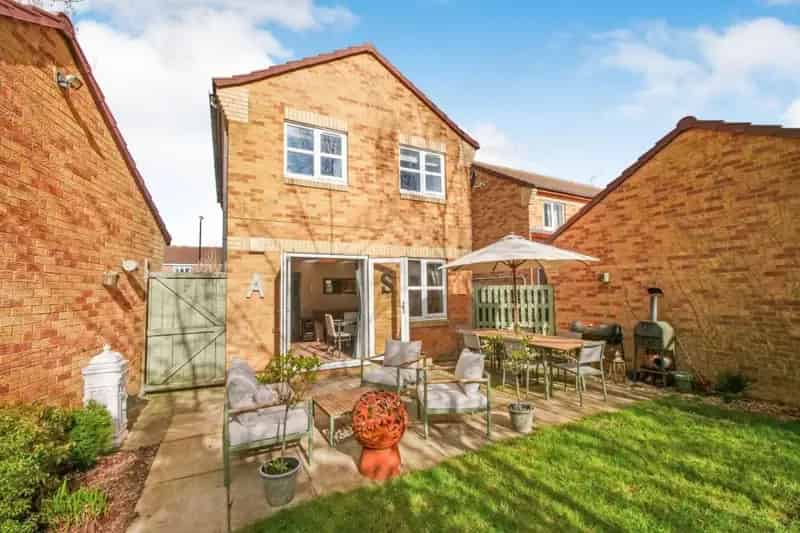 3 Bed Detached House for Sale