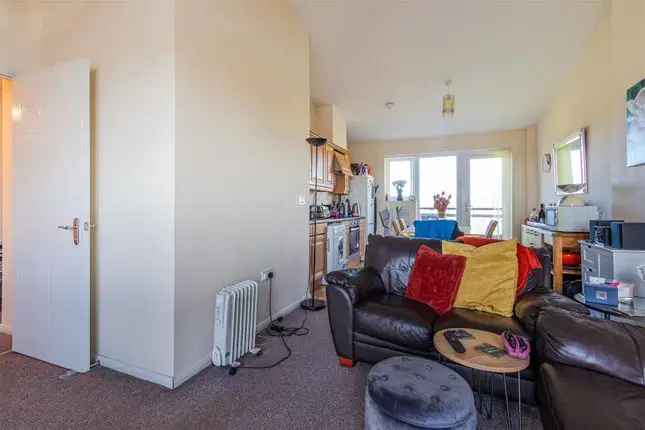 Flat for sale in Jim Driscoll Way, Cardiff CF11