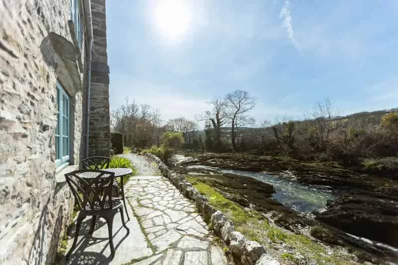 5 Bedroom Detached Former Mill Tavistock