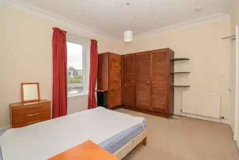 5 Bedroom Furnished Maisonette Near Aberdeen University