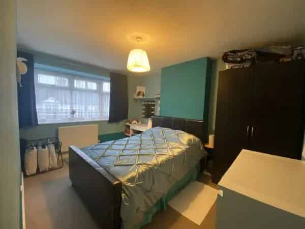 Spacious House Great Opportunity