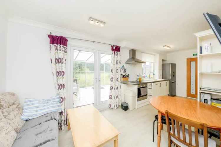 Four Bedroom Semi-Detached Home Near UEA and N&N Hospital