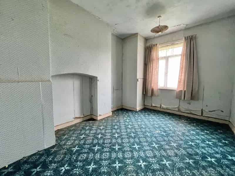 3 Bedroom End Terrace House to Rent