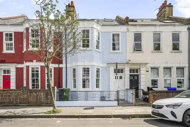 5 Bedroom Family Home Fulham SW6