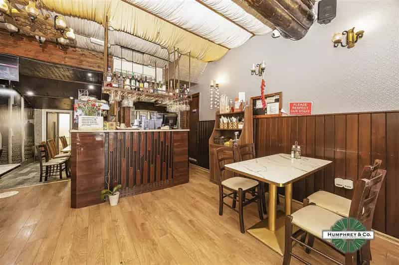 0 Bedroom Restaurant House to Rent Leytonstone