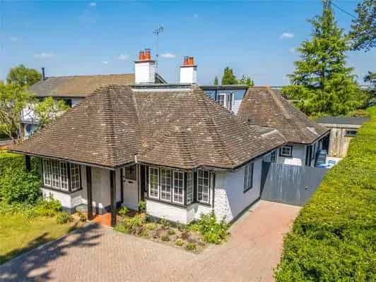 Characterful Family Home with Detached Annexe and Garden