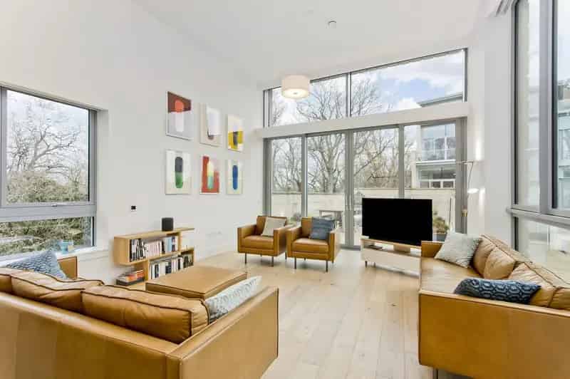 2 Bedroom Flat for Sale in Central Scotland