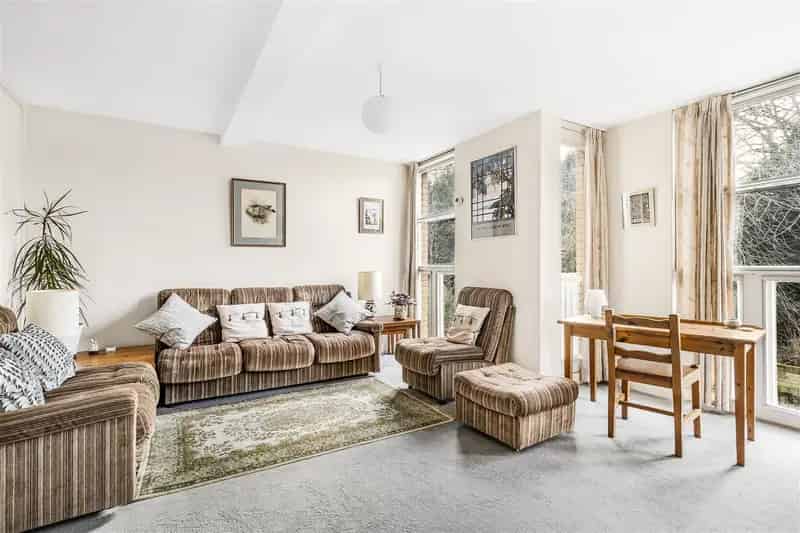 4 Bedroom Terraced House to Rent Award Winning Development