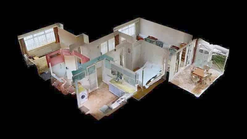 2 Bed Link Detached Bungalow For Sale Near Seafront