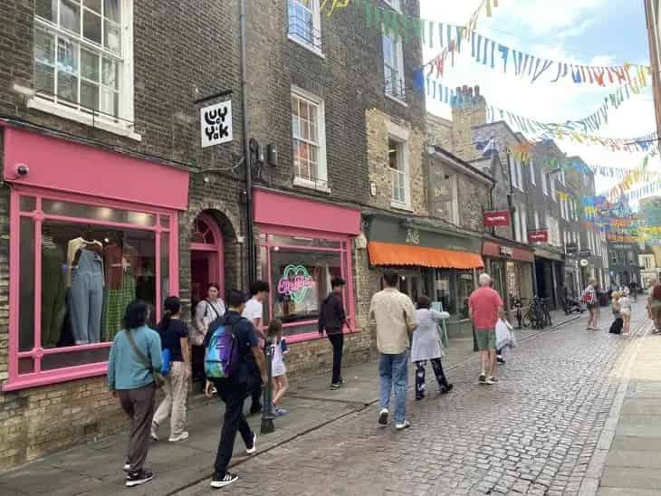 Cambridge Green Street Retail Unit 1145 sq ft