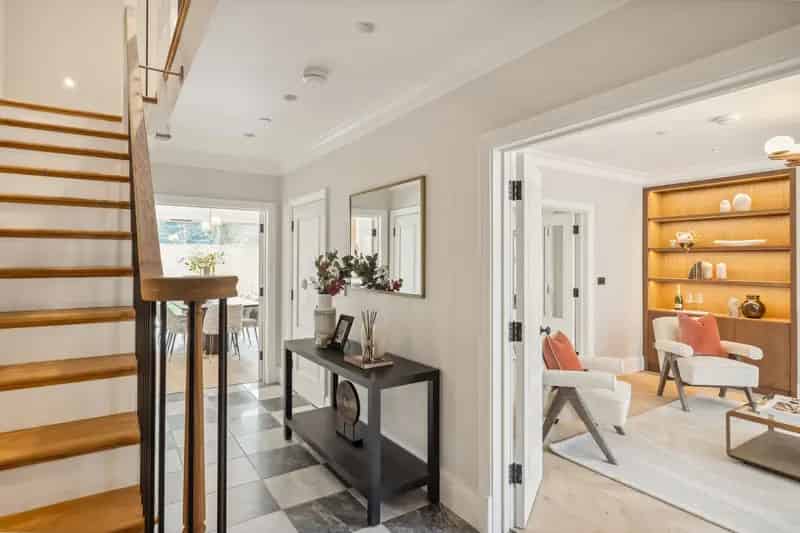 4 Bedroom Semi-Detached House for Sale Amyand Park Road St Margarets