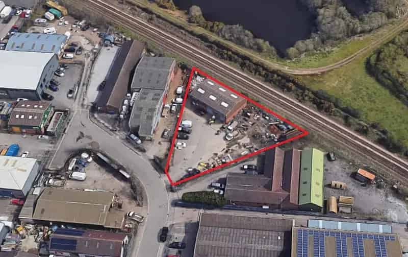 Warehouse and Yard To Let Lincoln 3132 sqft