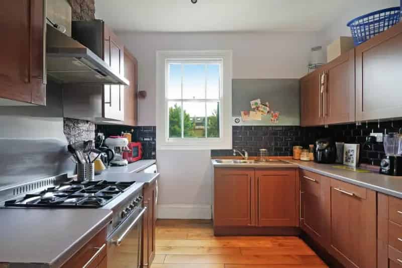 3 Bedroom Flat for Sale Archway 1470 SQ FT