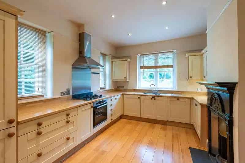 3 Bed Period House For Sale Near Blenheim Palace