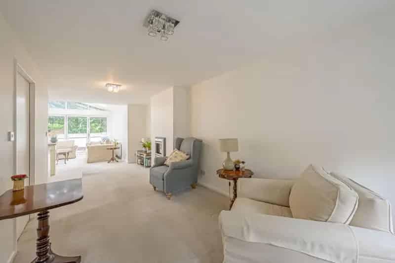 4 bedroom House
 For Sale