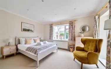 House For Sale in Lyme Regis, England