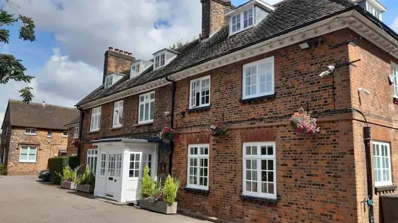 Hatfield Serviced Offices Near Station and Major Roads