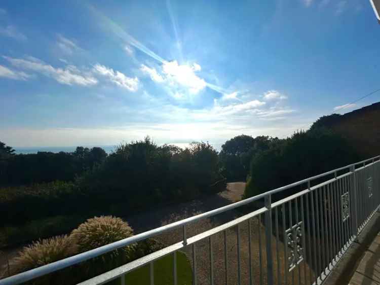 Detached House for sale with 4 bedrooms, Ventnor, Isle of Wight