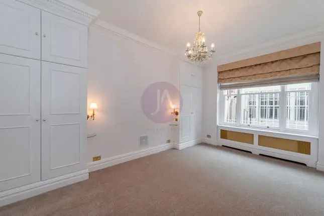 Flat for sale in Warrington Crescent, Little Venice, London W9